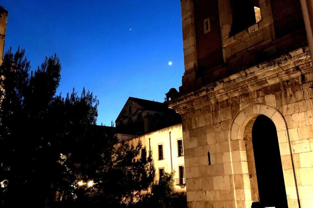 Maria Rosaria A Santa Chiara Spaccanapoli Apartment Luaran gambar