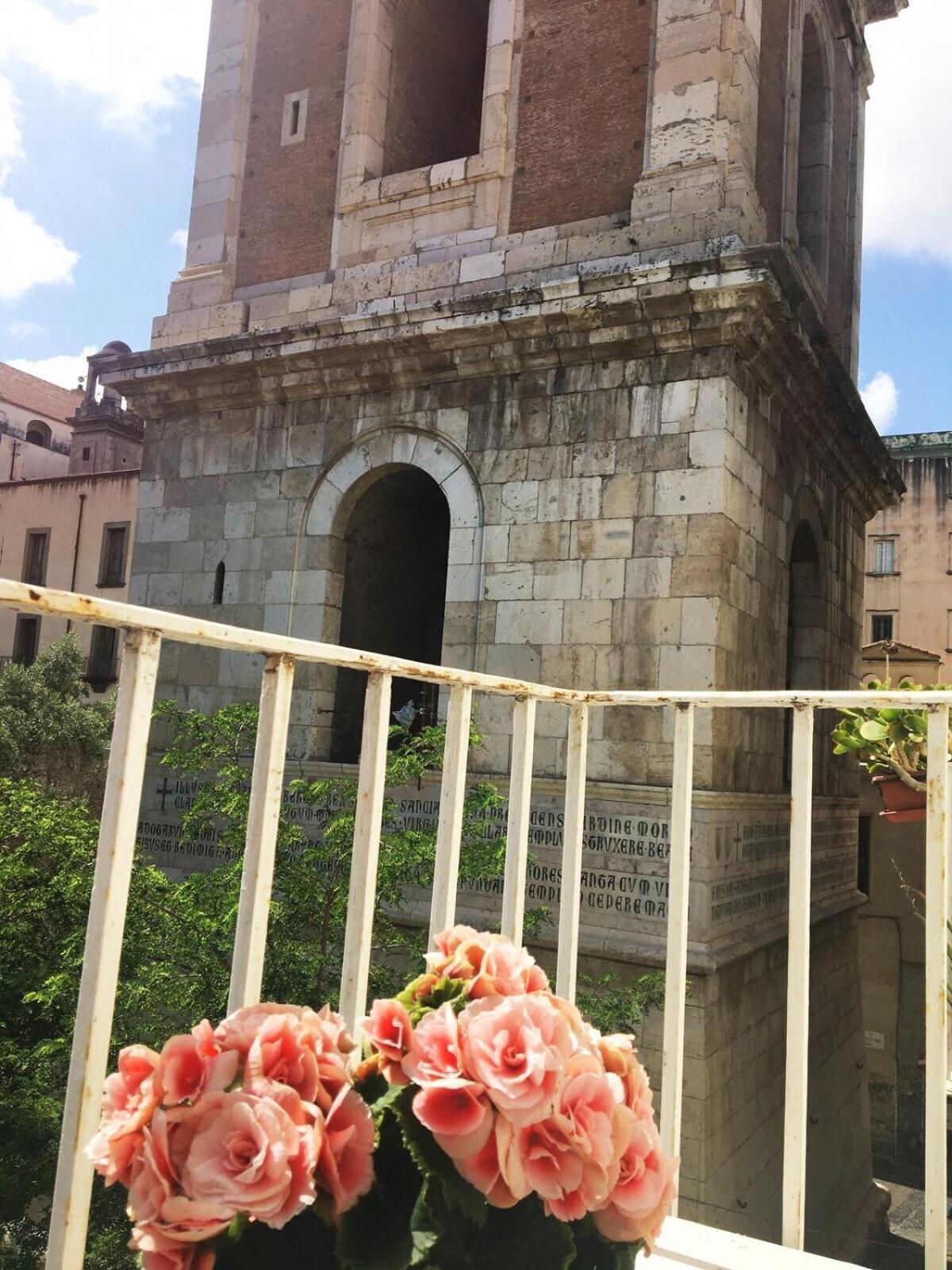 Maria Rosaria A Santa Chiara Spaccanapoli Apartment Luaran gambar